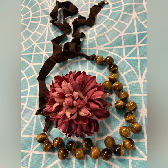 💛TODAY***$10***Vintage J. Crew variegated brown marbled stone necklace. - Picture 1 of 3